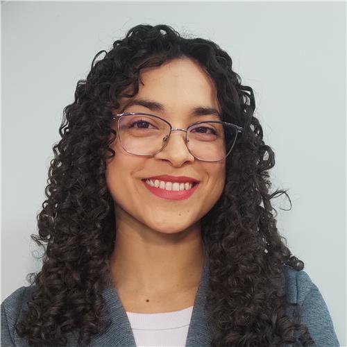 Aleima Martínez, Spanish teacher